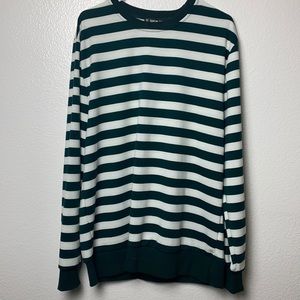 Green stripes long sleeve